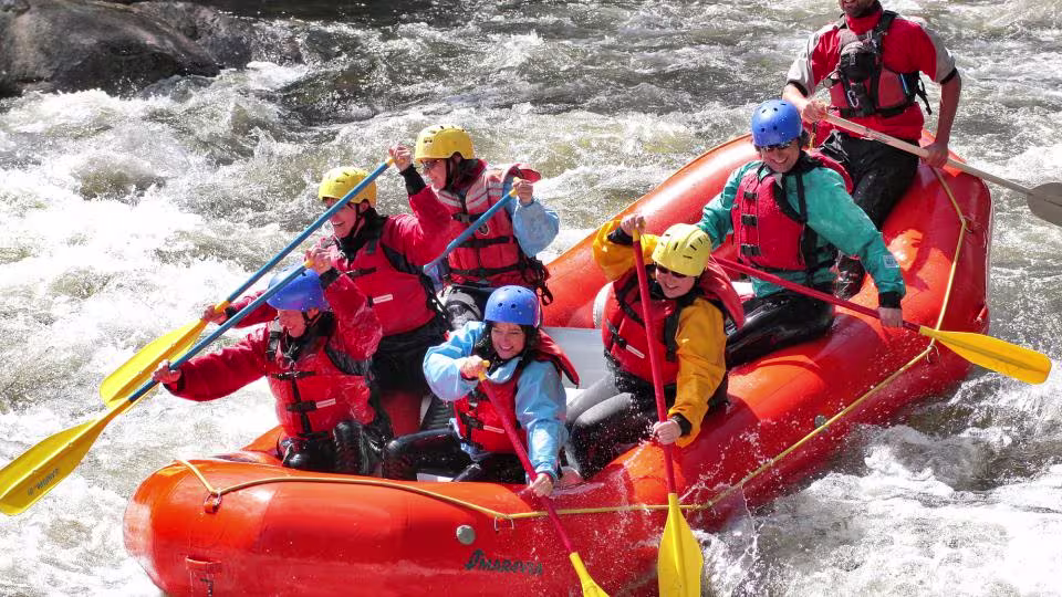 white water rafting in srilanka tours in kitulgala